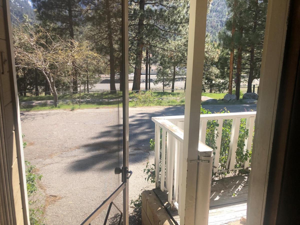 Mountain View Cabins Wrightwood Zewnętrze zdjęcie